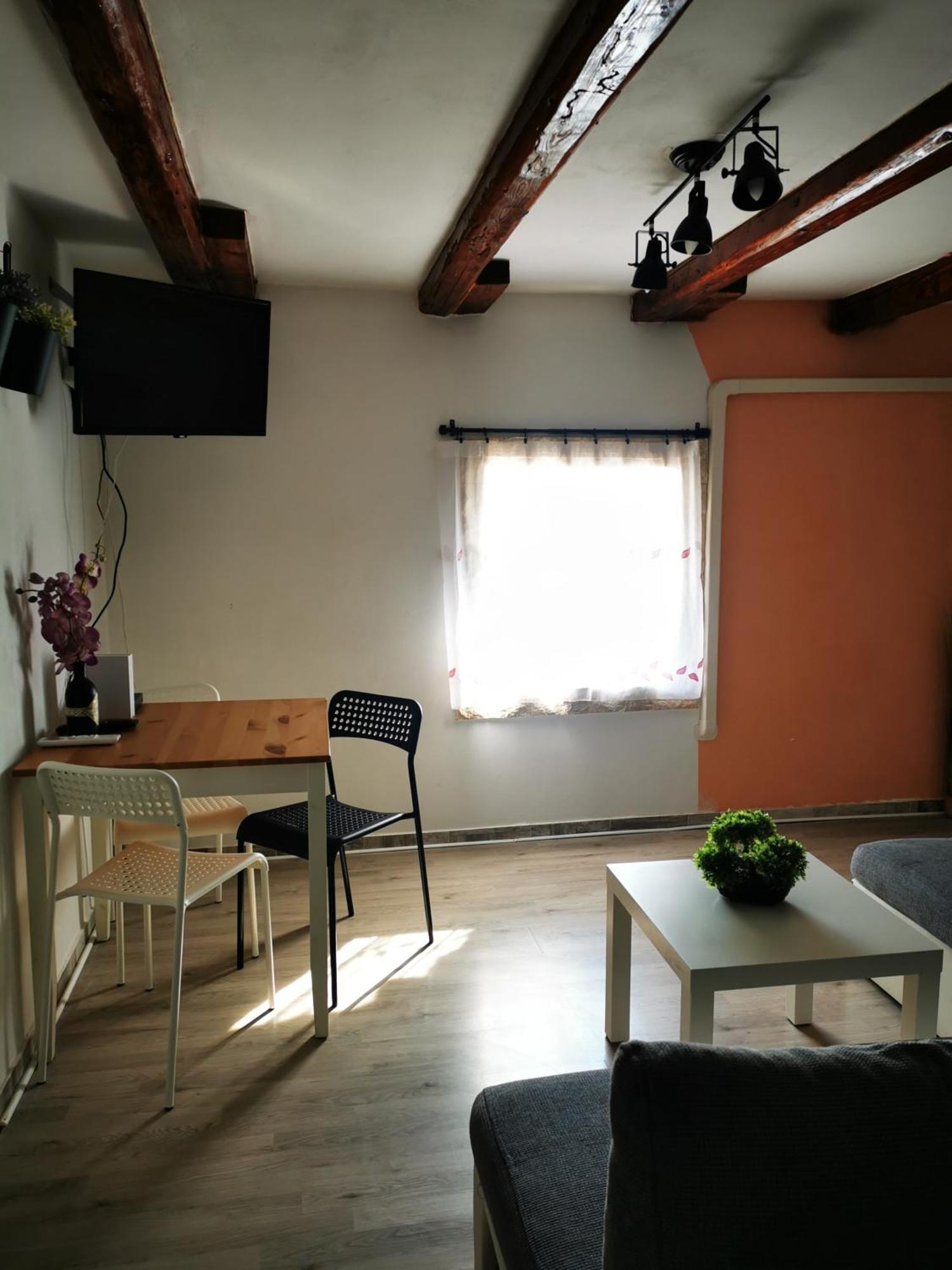 Attica Apartment PUY Eksteriør bilde