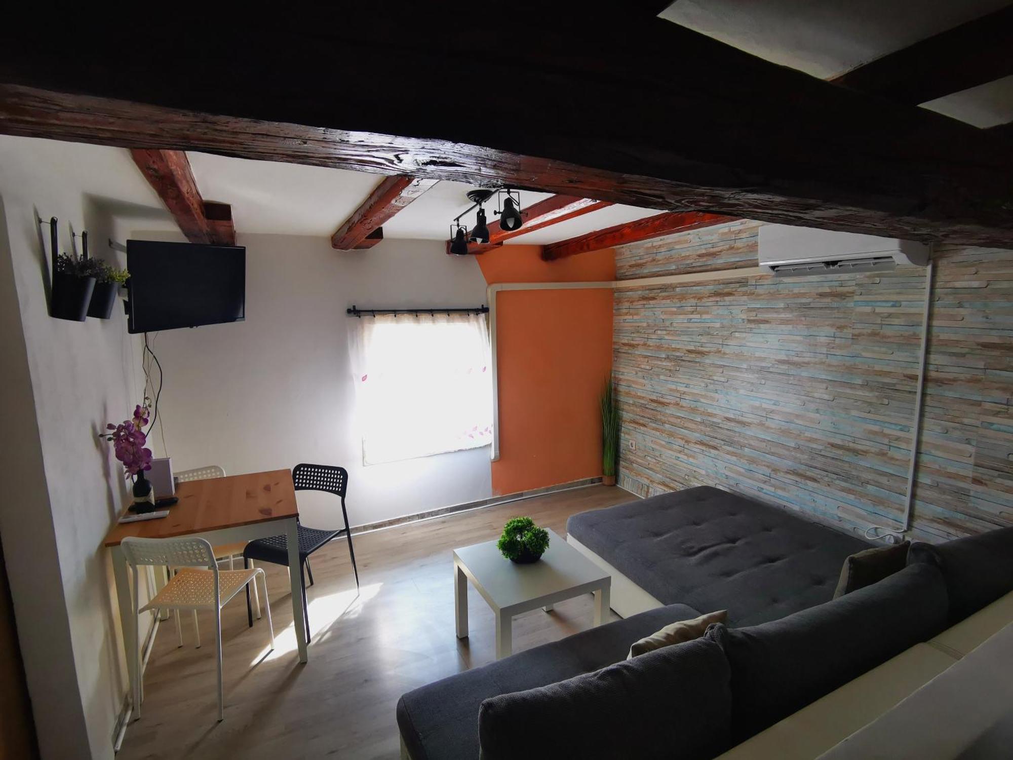 Attica Apartment PUY Eksteriør bilde